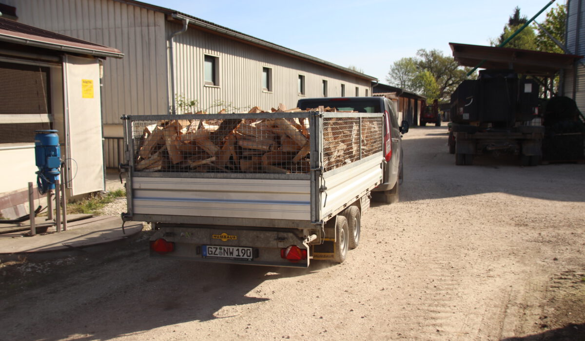 Brennholz Lieferung von KL Firewood